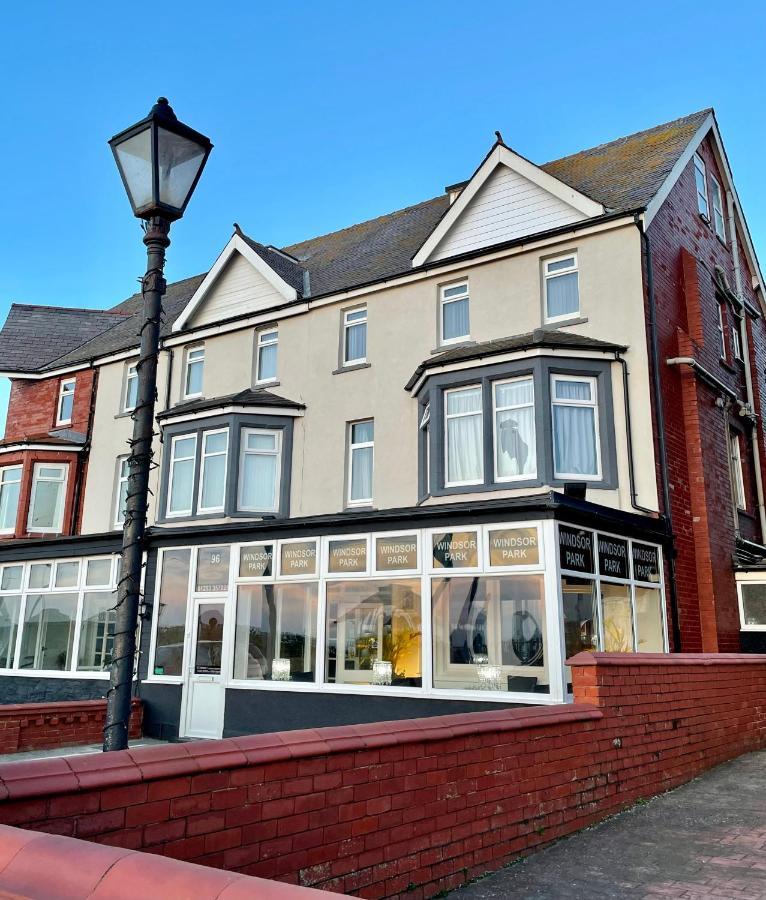 Windsor Park Hotel แบล็คพูล ภายนอก รูปภาพ