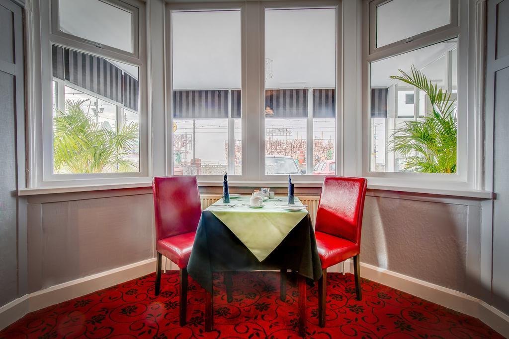 Windsor Park Hotel แบล็คพูล ภายนอก รูปภาพ